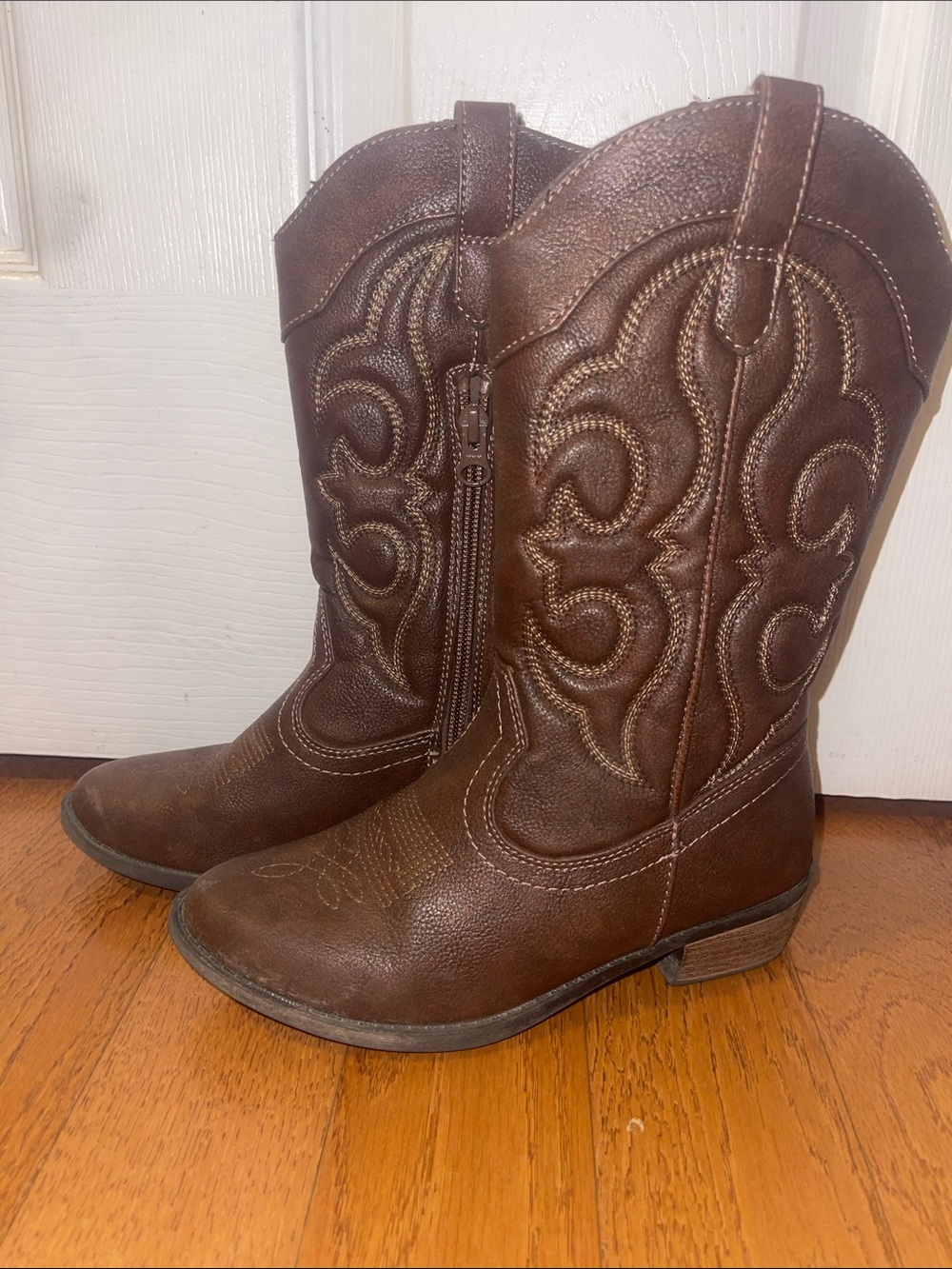 Cat & Jack Brown Kids' Western Cowboy Boots